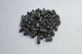 ʹ��ʯ�ͽ���̼����С���h